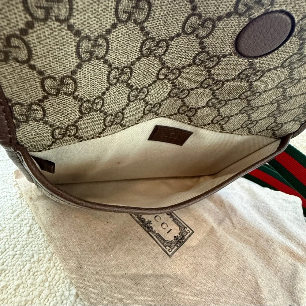 Gucci Beige + Brown Belt Bag with Green + Red Strap Purse Crossbody Fannypack